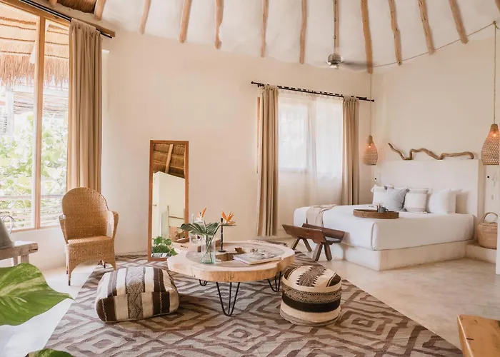 Hotel Aldea Canzul